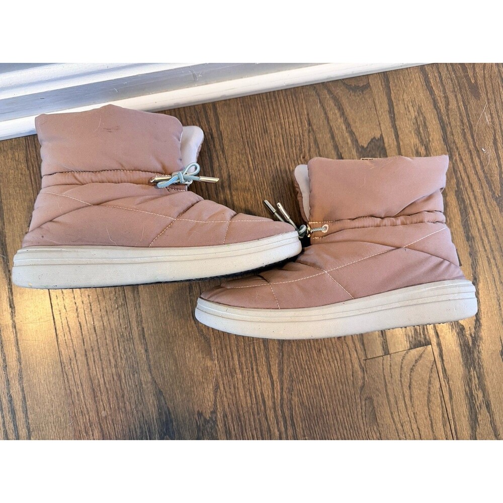 Hey Dude Woman’s Size 10 Margot Eco Bootie Boot Antique Rose Water Resistant - Picture 8 of 10